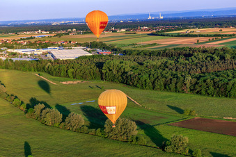 Ballons jumeaux Pfalzgas à Steinweiler dans le département Rhénanie-Palatinat, Allemagne vue d'en haut