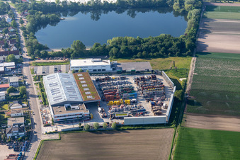 Vue aérienne de Centre de construction de l'Union Hornbach à Neuhofen dans le département Rhénanie-Palatinat, Allemagne