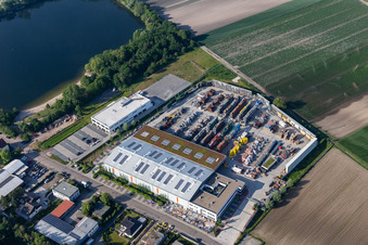 Vue aérienne de Centre de construction de l'Union Hornbach à Neuhofen dans le département Rhénanie-Palatinat, Allemagne