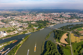 Vue aérienne de Pont du Rhin B39 à Speyer dans le département Rhénanie-Palatinat, Allemagne