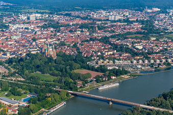 Vue aérienne de Pont du Rhin B39 à Speyer dans le département Rhénanie-Palatinat, Allemagne