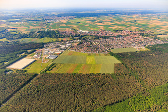 Vue aérienne de Du nord à Bellheim dans le département Rhénanie-Palatinat, Allemagne