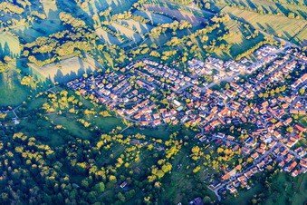 Vue aérienne de De l'ouest à le quartier Oberweier in Ettlingen dans le département Bade-Wurtemberg, Allemagne