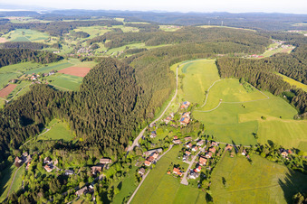 Vue aérienne de De l'est à le quartier Sterneck in Loßburg dans le département Bade-Wurtemberg, Allemagne