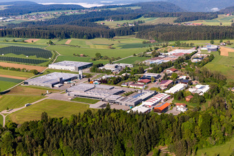 Vue aérienne de Quartier Betzweiler in Loßburg dans le département Bade-Wurtemberg, Allemagne