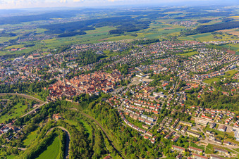 Vue aérienne de Vue d'ensemble de la ville depuis le nord à Rottweil dans le département Bade-Wurtemberg, Allemagne