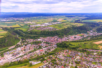 Vue aérienne de Vue de la ville depuis le nord à Sulz am Neckar dans le département Bade-Wurtemberg, Allemagne