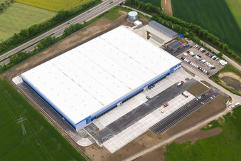 Vue aérienne de Elflein E-Mobility Logistique Rottweil GmbH à le quartier Trichtingen in Epfendorf dans le département Bade-Wurtemberg, Allemagne