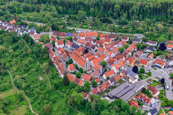 Vue aérienne de Centre-ville historique autour de la Balinger Straße à Rosenfeld dans le département Bade-Wurtemberg, Allemagne