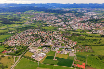 Vue aérienne de Vue d'ensemble de la ville depuis le nord-ouest à Balingen dans le département Bade-Wurtemberg, Allemagne