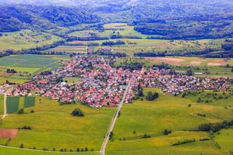 Vue aérienne de Du nord-ouest à le quartier Boll in Hechingen dans le département Bade-Wurtemberg, Allemagne
