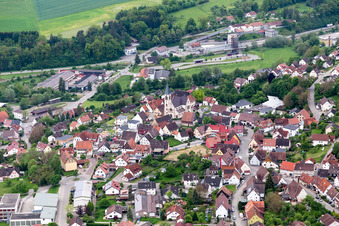 Vue aérienne de Saint Michel à le quartier Stetten in Haigerloch dans le département Bade-Wurtemberg, Allemagne