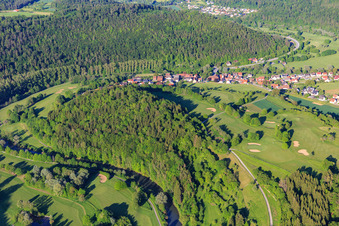 Vue aérienne de Hôtel Schloss Weitenburg à le quartier Börstingen in Starzach dans le département Bade-Wurtemberg, Allemagne