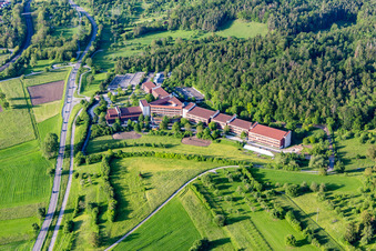 Vue aérienne de Terrains d'école et HfPol BW - Institut d'éducation et de formation - Institut d'éducation Herrenberg à Herrenberg dans le département Bade-Wurtemberg, Allemagne
