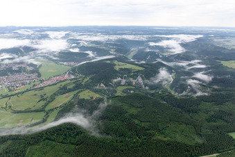Vue oblique de Gorges du Danube à Fridingen an der Donau dans le département Bade-Wurtemberg, Allemagne