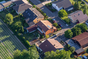 Vue aérienne de Waldstr à le quartier Hayna in Herxheim bei Landau dans le département Rhénanie-Palatinat, Allemagne