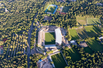 Photographie aérienne de KSC Wildparkstadion, chantier de construction à le quartier Innenstadt-Ost in Karlsruhe dans le département Bade-Wurtemberg, Allemagne