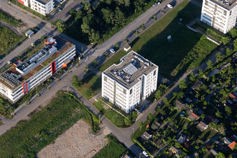 Parc technologique à le quartier Rintheim in Karlsruhe dans le département Bade-Wurtemberg, Allemagne hors des airs