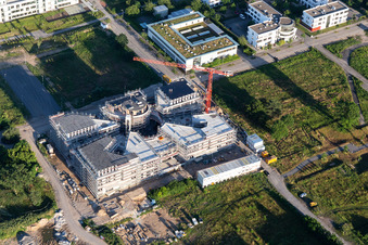 Chantier de construction du LTC - Linder Technology Campus dans la Wilhelm-Schickard-Straße dans le parc technologique Karlsruhe à le quartier Rintheim in Karlsruhe dans le département Bade-Wurtemberg, Allemagne hors des airs