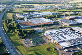Vue aérienne de John Deere à Bruchsal dans le département Bade-Wurtemberg, Allemagne