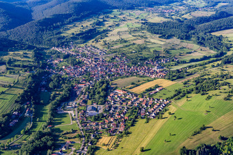 Lembach dans le département Bas Rhin, France d'un drone