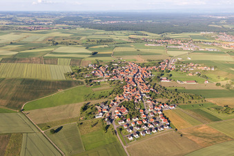 Vue aérienne de Kindwiller dans le département Bas Rhin, France
