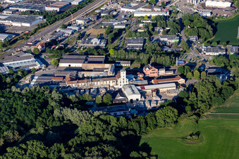 Vue aérienne de Cenpa SAS à Schweighouse-sur-Moder dans le département Bas Rhin, France