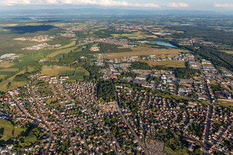 Vue oblique de Hagenau dans le département Bas Rhin, France
