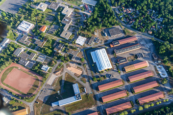 Vue aérienne de Quartier Estienne à le quartier Ceinture Forêt Nord in Hagenau dans le département Bas Rhin, France