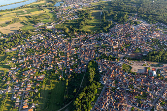 Vue aérienne de Soufflenheim dans le département Bas Rhin, France