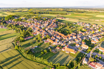 Enregistrement par drone de Buhl dans le département Bas Rhin, France