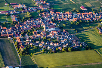 Vue aérienne de Schleithal dans le département Bas Rhin, France