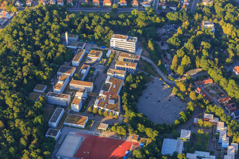 Vue aérienne de Campus de l'Université technique de Rhénanie-Palatinat, campus de Landau à Landau in der Pfalz dans le département Rhénanie-Palatinat, Allemagne