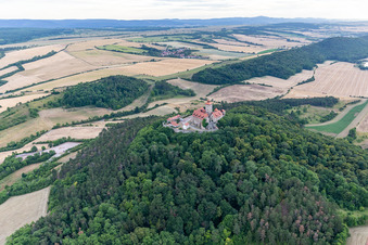 Vue aérienne de Château de Wachsenburg à le quartier Holzhausen in Amt Wachsenburg dans le département Thuringe, Allemagne
