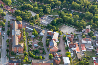 Vue aérienne de Administration municipale du district d'Uckermark à Prenzlau dans le département Brandebourg, Allemagne