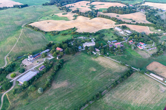 Vue aérienne de Neudorf à Gerswalde dans le département Brandebourg, Allemagne