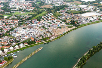 Vue aérienne de Projet résidentiel au bord du Rhin à Spire : Ancienne briqueterie / Franz-Kirmeier-Straße à Speyer dans le département Rhénanie-Palatinat, Allemagne