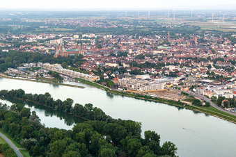 Vue aérienne de Marina à Speyer dans le département Rhénanie-Palatinat, Allemagne