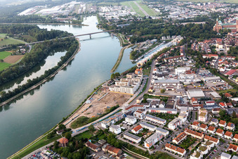 Vue aérienne de Projet résidentiel AM FLUSS, Speyer sur la rive du Rhin de Spire : Alte Ziegelei / Franz-Kirmeier-Straße à Speyer dans le département Rhénanie-Palatinat, Allemagne