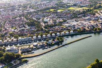 Marina à Speyer dans le département Rhénanie-Palatinat, Allemagne d'en haut