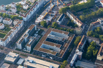 Vue aérienne de Immeuble de bureaux de l'administration et du bâtiment commercial de BASF Business Service à le quartier Süd in Ludwigshafen am Rhein dans le département Rhénanie-Palatinat, Allemagne