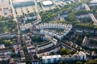 Vue aérienne de Schwarzwaldstraße Haardtstr à le quartier Lindenhof in Mannheim dans le département Bade-Wurtemberg, Allemagne