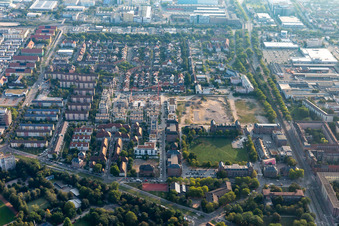 Vue aérienne de Homerun, ancienne caserne américaine de Turley à le quartier Neckarstadt-Ost in Mannheim dans le département Bade-Wurtemberg, Allemagne
