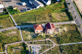 Vue aérienne de Nouvelle zone de développement Am Höhenweg à Kandel dans le département Rhénanie-Palatinat, Allemagne