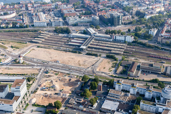 Vue aérienne de Gare centrale à le quartier Bahnstadt in Heidelberg dans le département Bade-Wurtemberg, Allemagne