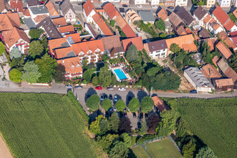 Photographie aérienne de Hôtel Restaurant Krone à le quartier Hayna in Herxheim bei Landau dans le département Rhénanie-Palatinat, Allemagne
