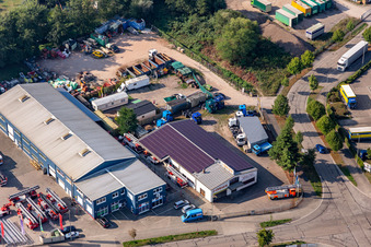 Vue aérienne de Atelier d'échelles aériennes Beitel & Stier GmbH à Barthelsmühlring dans la zone industrielle de Horst à le quartier Minderslachen in Kandel dans le département Rhénanie-Palatinat, Allemagne