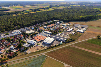 Photographie aérienne de Dans la zone industrielle de Gereut, HGGS LaserCUT GmbH & Co. KG à Hatzenbühl dans le département Rhénanie-Palatinat, Allemagne