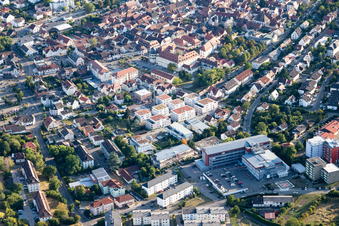 Vue aérienne de Hôpital à Bad Bergzabern dans le département Rhénanie-Palatinat, Allemagne