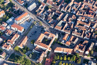 Vue aérienne de Verrouillage à Bad Bergzabern dans le département Rhénanie-Palatinat, Allemagne